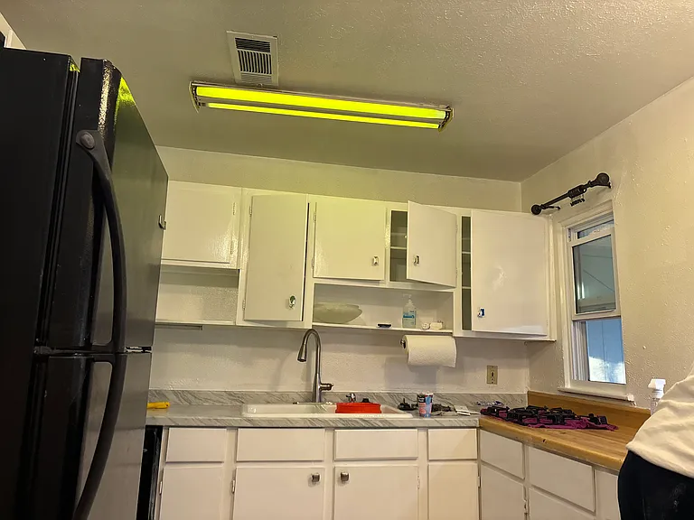 1410 Cardinal St — Photo 5
