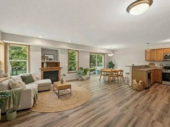 833 Glen Rd, Newport, MN 55055