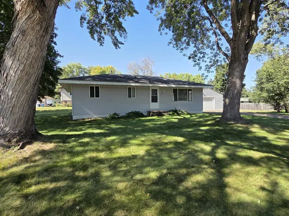 11225 Nevada Ave N, Champlin, MN 55316