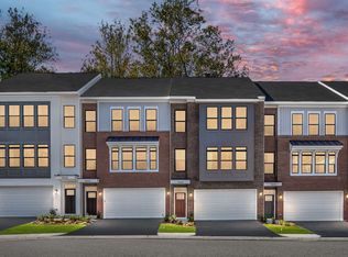 7412 Rocky Creek Ter, Annandale, VA 22003