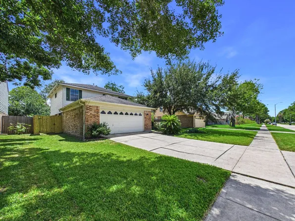 814 Lochnell Dr, Houston, TX 77062