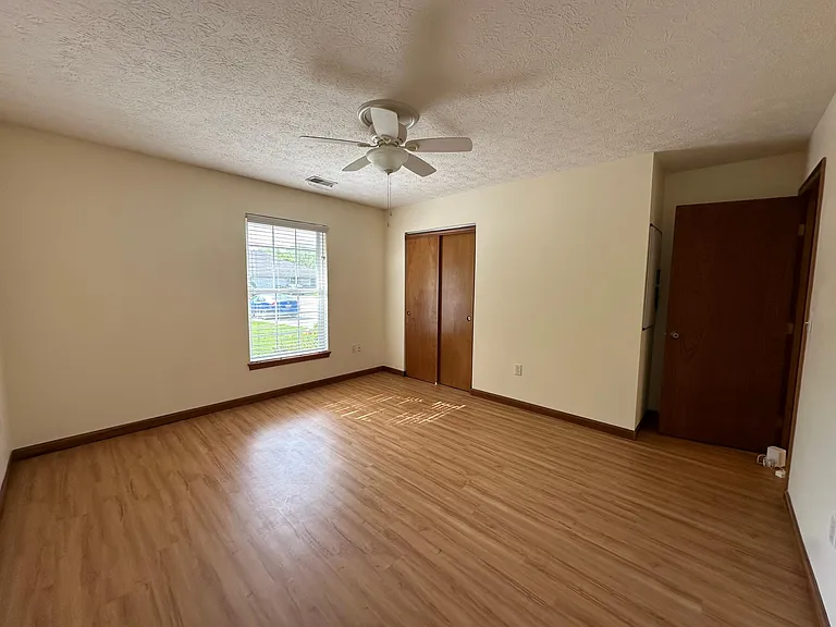 260 Beechwood Pl — Photo 16