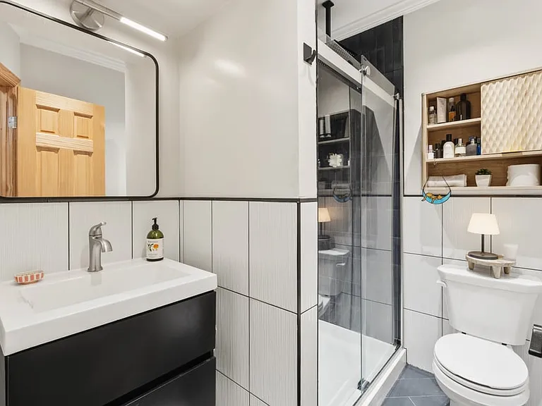 28 Willowdale Ave #1 — Photo 13