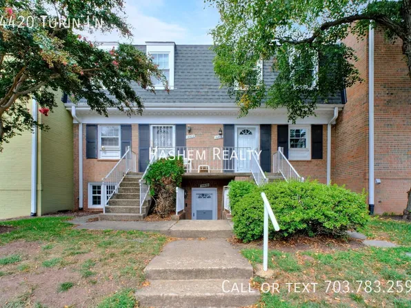 14420 Turin Ln, Centreville, VA 20121