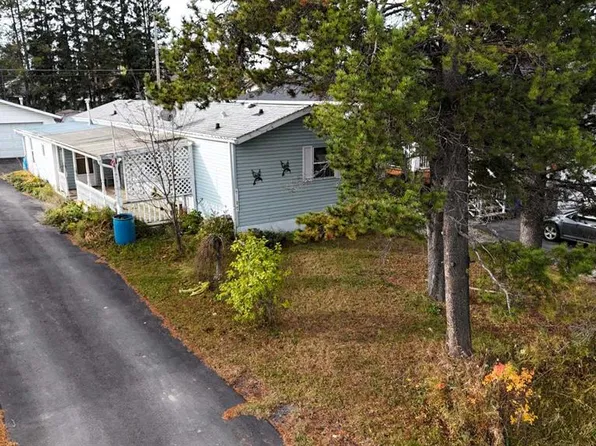 7027 NE Glenwood Dr, Edson, AB T7E 1N1