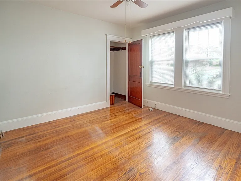 130 Francis St #1 — Photo 8
