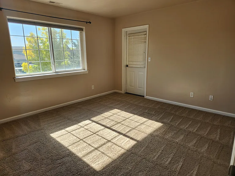1005 Cardinal Dr #A — Photo 9