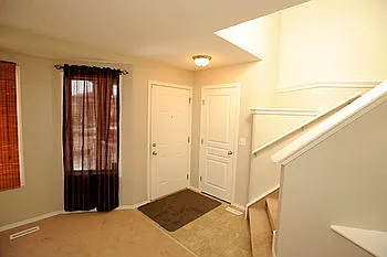 1038 Taradale Dr NE #M — Photo 3