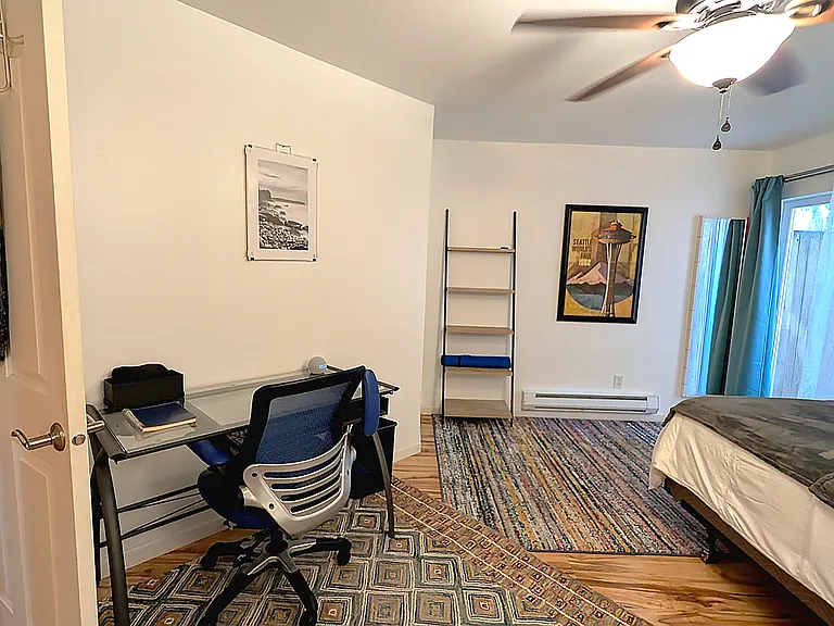 9750 Greenwood Ave N #204 — Photo 13