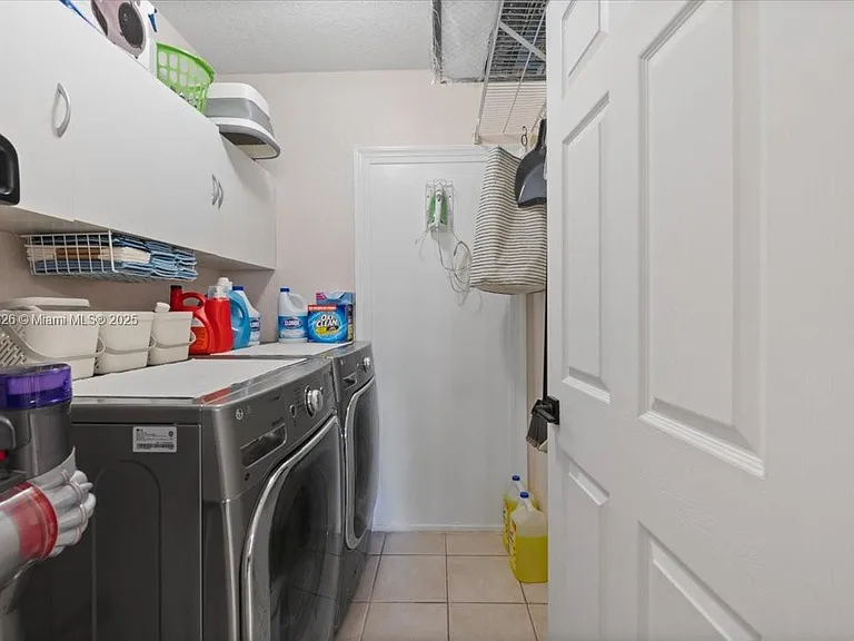 14342 SW 159th Ct — Photo 19