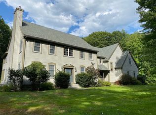 12 Kelsey Ln, Kittery, ME 03904