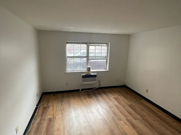 340 Palisade Ave — Photo 3