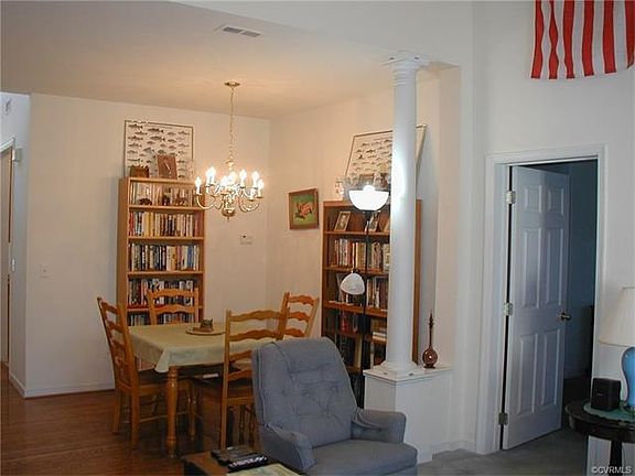 5th image of 10236 Locklies Dr Unit Na
