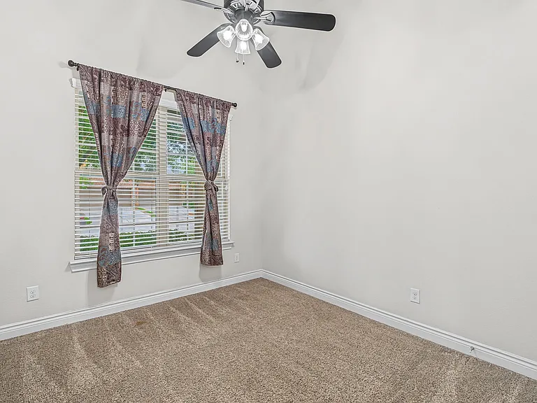 24227 Peralta Glen Ln — Photo 8