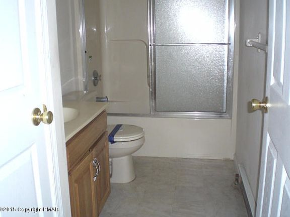 3rd image of 7703 Blackfoot Ln