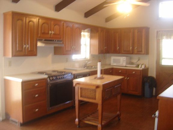 4th image of 629 County Road 2405