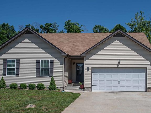 2nd image of 1415 Jenny Ln
