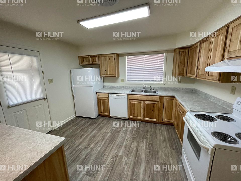 1st image of 128 Dakota Dr