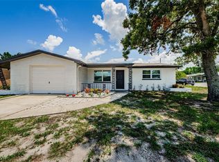 1344 Solar Dr, Holiday, FL 34691