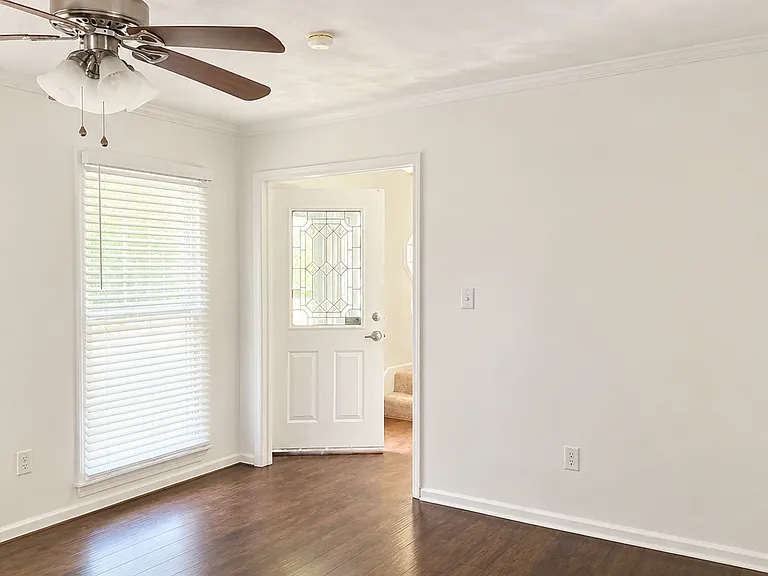 158 Alleghany Rd — Photo 2