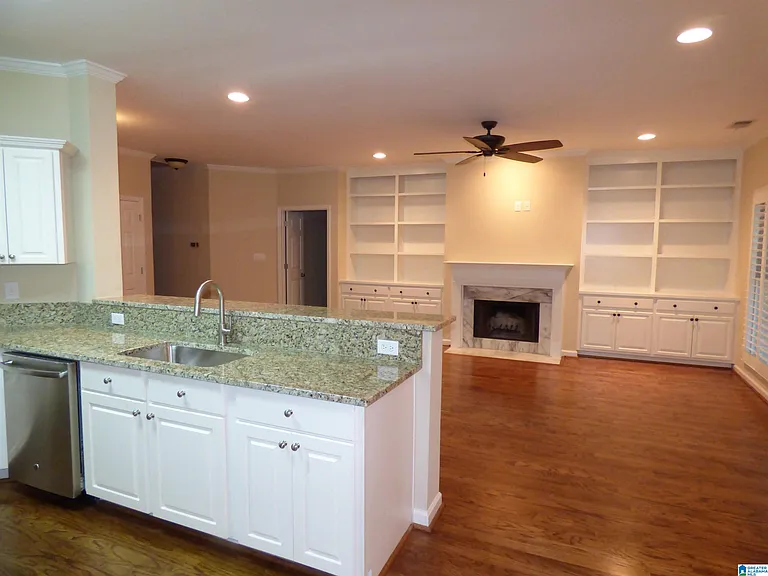 1115 Berwick Rd — Photo 5