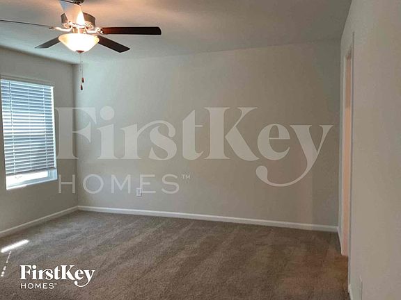 5th image of 10743 Rivergate Dr NW