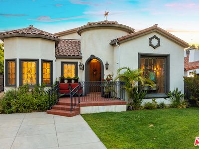 4359 Clybourn Ave, North Hollywood, CA, 91602