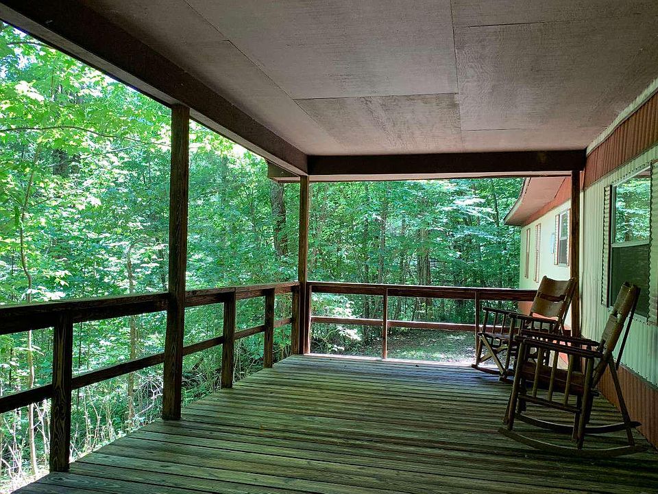 1st image of 4395 White Oak Dr #121