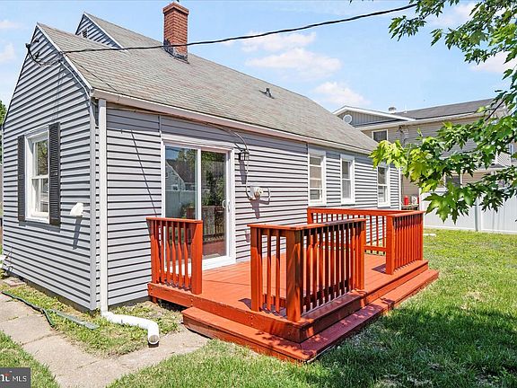 5th image of 8103 Cornwall Rd