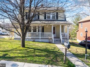 1212 Francis Ave, Halethorpe, MD 21227