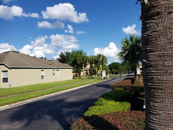 2nd image of 10136 Sandy Marsh Ln