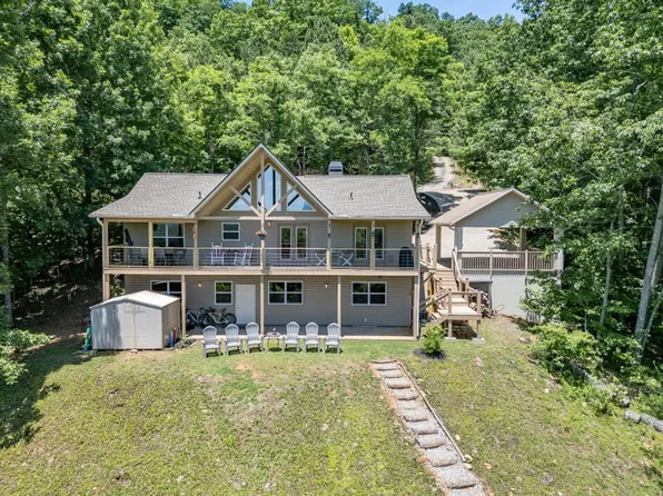 216 Beasley Trl, Blairsville, GA 30512