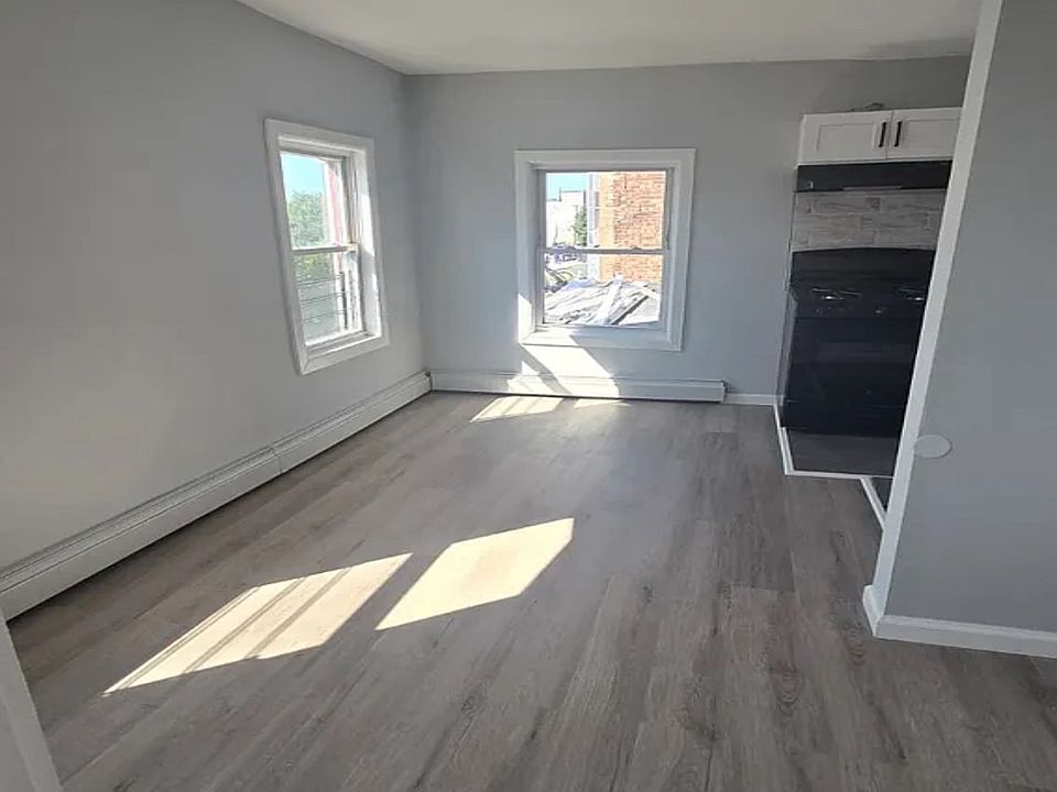 2nd image of 297 Van Houten St #3G