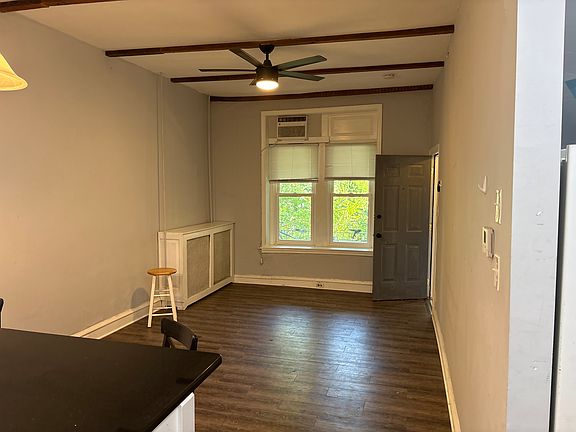 2nd image of 4717 Hazel Ave APT 1