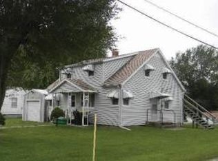 404 S 5th St, Savannah, MO 64485