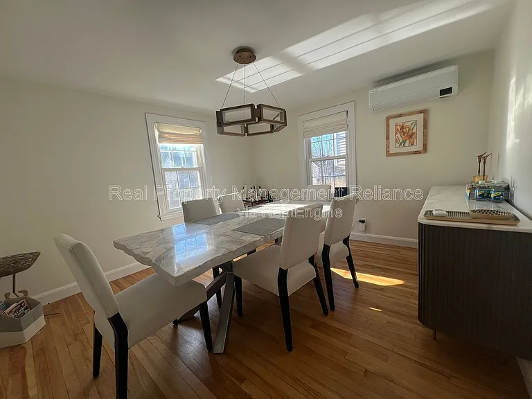 76 Granite St — Photo 6