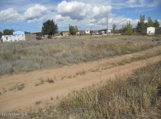 80 W Zion Trl, Paulden, AZ 86334