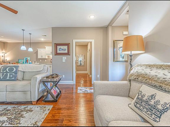 5th image of 5165 Kensley Ct