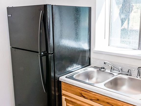 3rd image of 416 Independent Ave APT 15