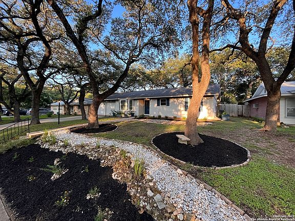 3rd image of 10818 AULDINE DR