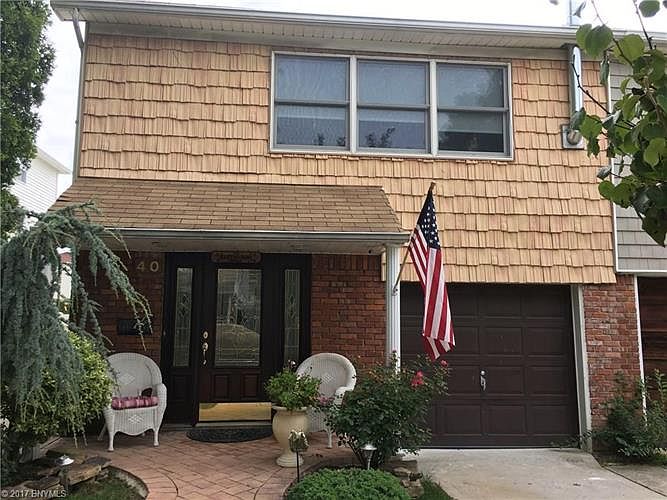 1st image of 40 Fenway Cir