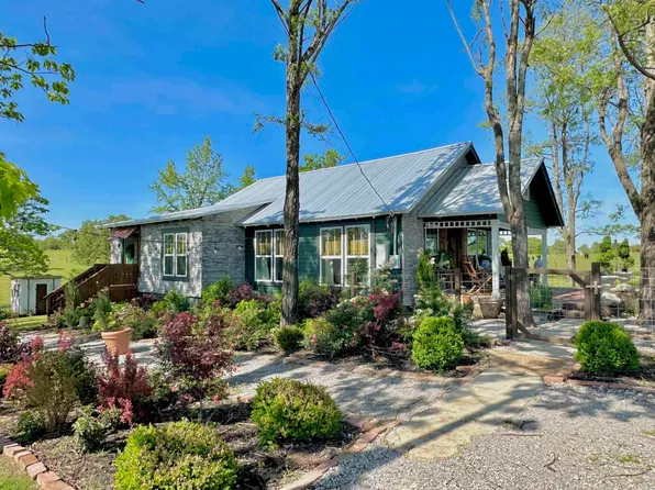 2720 Walnut Grove Rd, Sulphur Rock, AR 72579