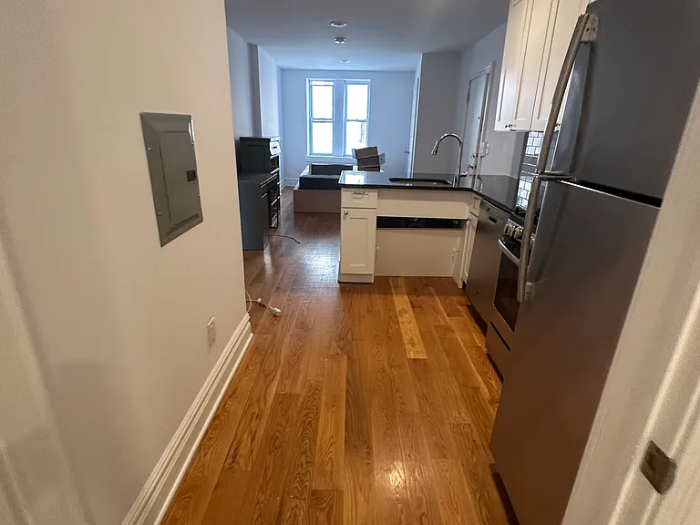 331 Baldwin Ave #1A — Photo 4