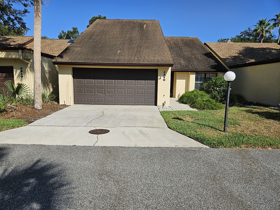 1st image of 4250 Creekwood Ln