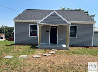 203 4th St, Martinsville, VA 24112