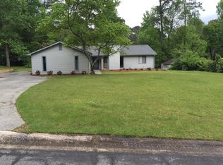 4798 North Trl, Marietta, GA