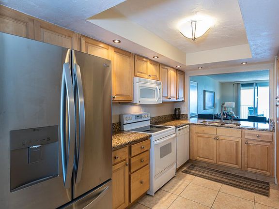 2nd image of 89 S Atlantic Ave #905-1