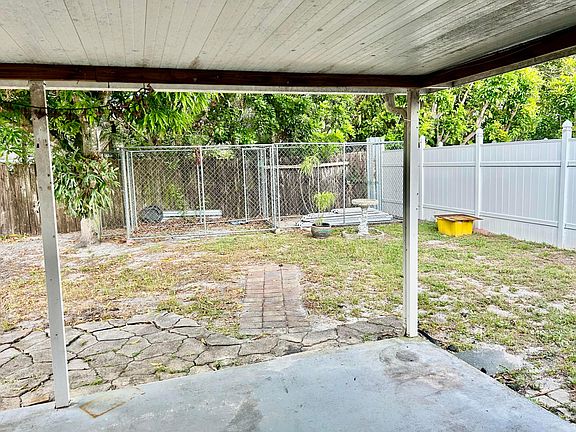 5th image of 5887 Timber Valley Drive