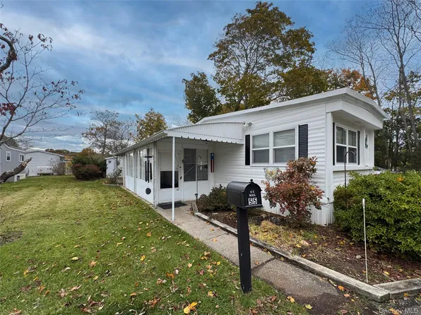 1964 River Road #55, Riverhead, NY 11933