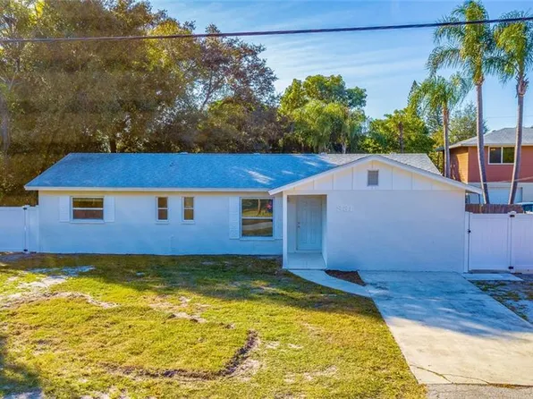 831 N Pompano Ave, Sarasota, FL 34237